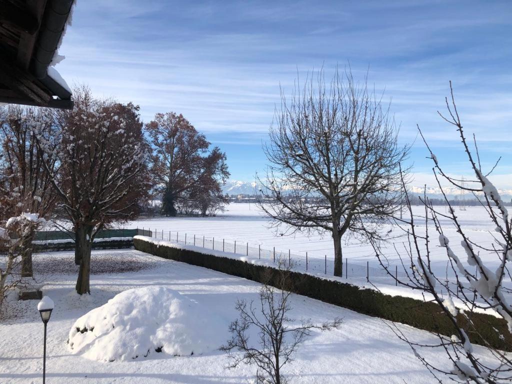Bed and Breakfast Cascina la Barona Savigliano Esterno foto